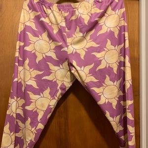 Disney Tangled Capri Leggings